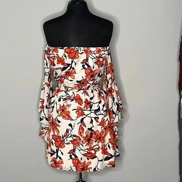 Lulu’s Blushing Blooms Nude Floral Print Off The Shoulder Dress S - Picture 7 of 9